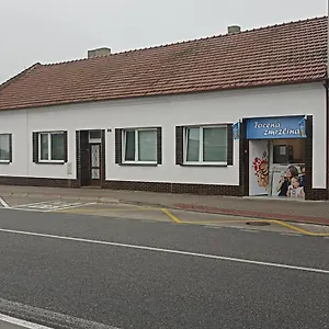 zkontrolujte dostupnost